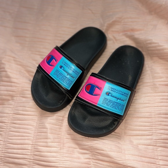 Champion, kids toddler slides size 11 - Picture 1 of 5